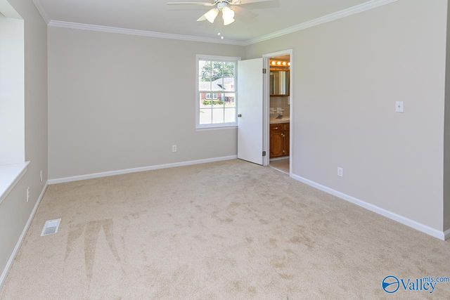 3226 Lewisburg Drive, Huntsville, AL 35811