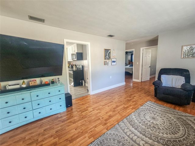 2207 LAUREL STREET, Palatka, FL 32177