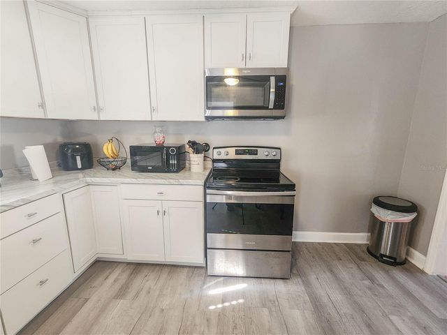 2207 LAUREL STREET, Palatka, FL 32177