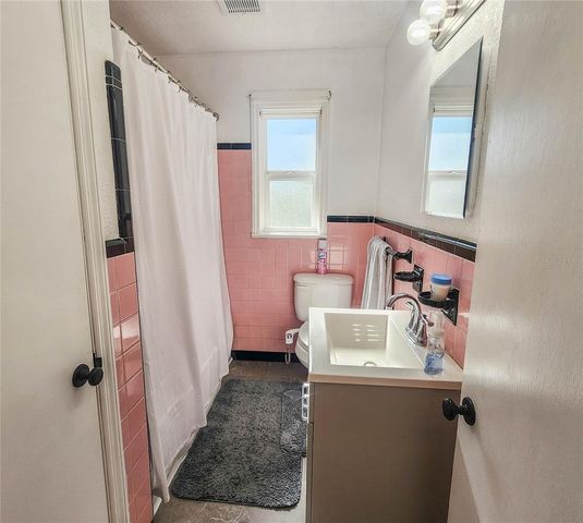 2207 LAUREL STREET, Palatka, FL 32177