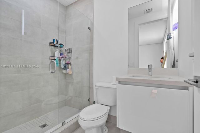 10267 NW 75th Ter, Doral, FL 33178