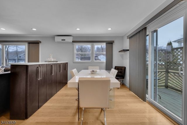 19 W River Styx Rd, Hopatcong Boro, NJ 07843