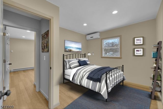 19 W River Styx Rd, Hopatcong Boro, NJ 07843