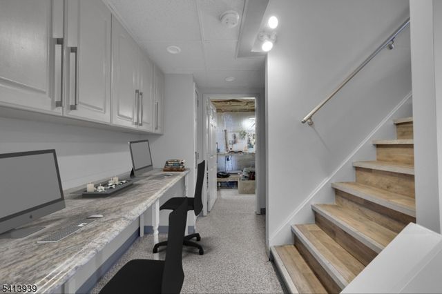 19 W River Styx Rd, Hopatcong Boro, NJ 07843