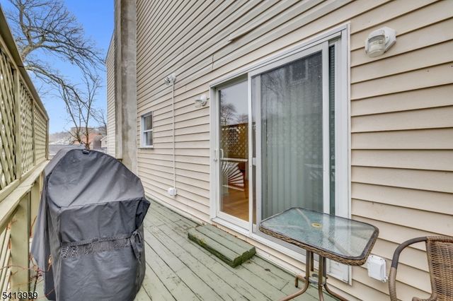 19 W River Styx Rd, Hopatcong Boro, NJ 07843