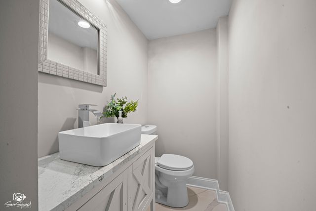 7226 S Yale Avenue, Chicago, IL 60621