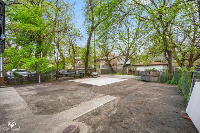 7226 S Yale Avenue, Chicago, IL 60621