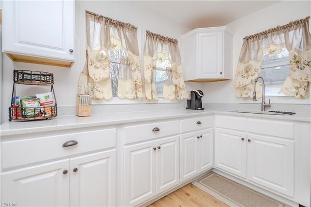 138 D View Ave Apt 1, Norfolk, VA 23503