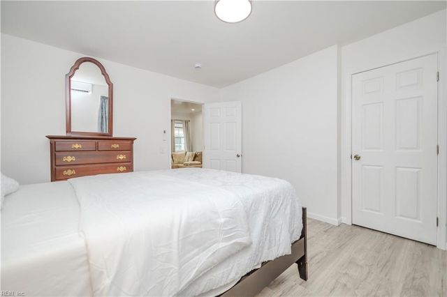 138 D View Ave Apt 1, Norfolk, VA 23503