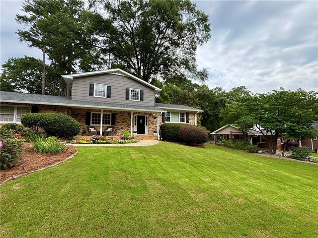 2707 Gettysburg Lane SE, Marietta, GA 30067