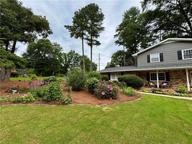 2707 Gettysburg Lane SE, Marietta, GA 30067
