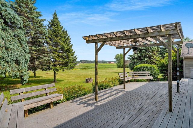 8735 County Highway B, Two Rivers, WI 54241