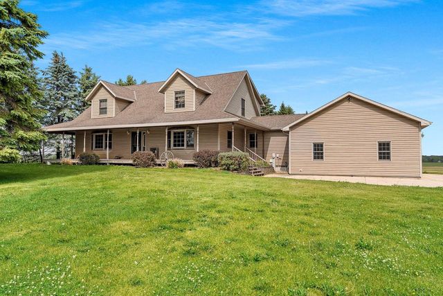 8735 County Highway B, Two Rivers, WI 54241