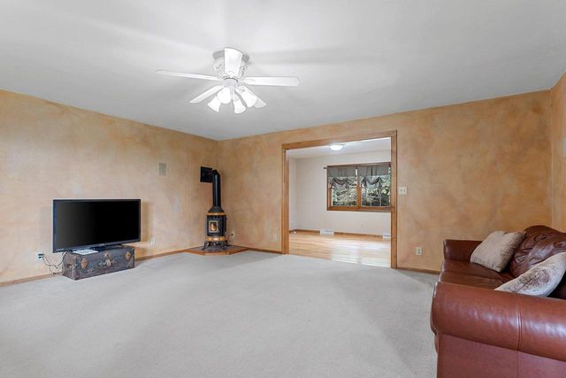 8735 County Highway B, Two Rivers, WI 54241
