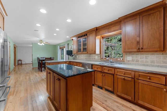 8735 County Highway B, Two Rivers, WI 54241