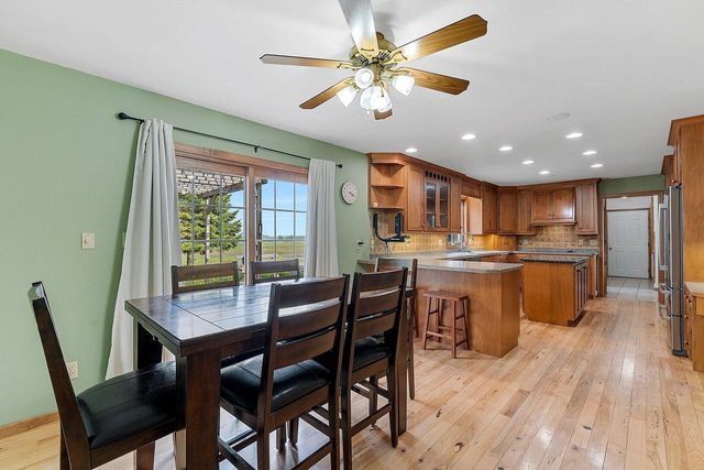 8735 County Highway B, Two Rivers, WI 54241