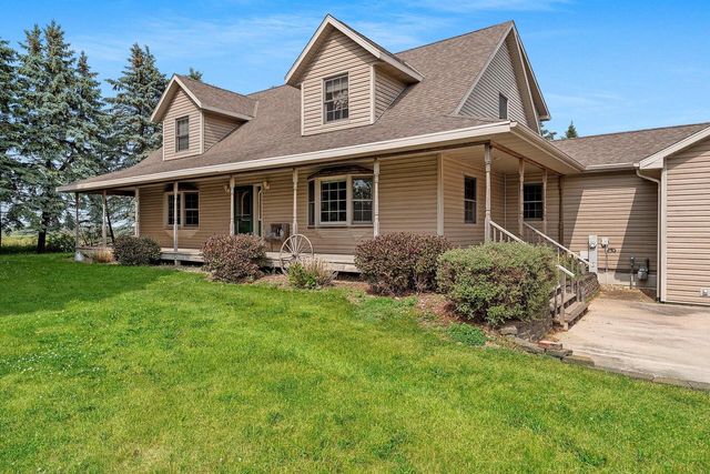 8735 County Highway B, Two Rivers, WI 54241