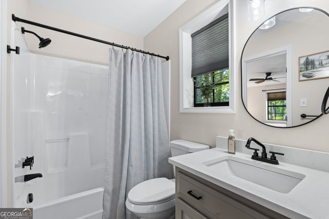 169 Windjammer SPUR, Hiawassee, GA 30546