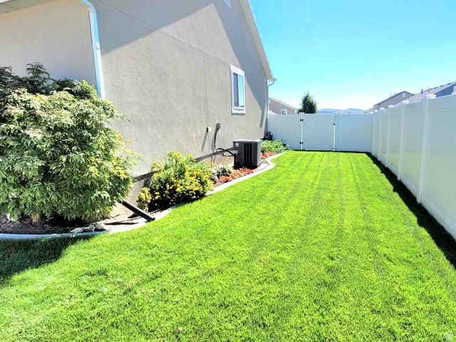 3243 E SPRING BRG, Eagle Mountain, UT 84005