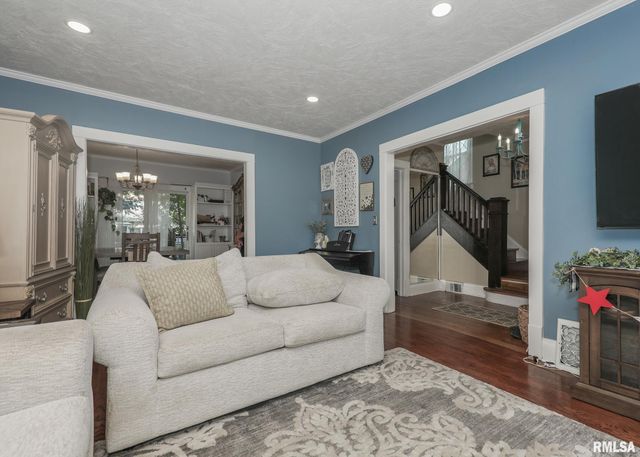 2131 15TH Street A, Moline, IL 61265