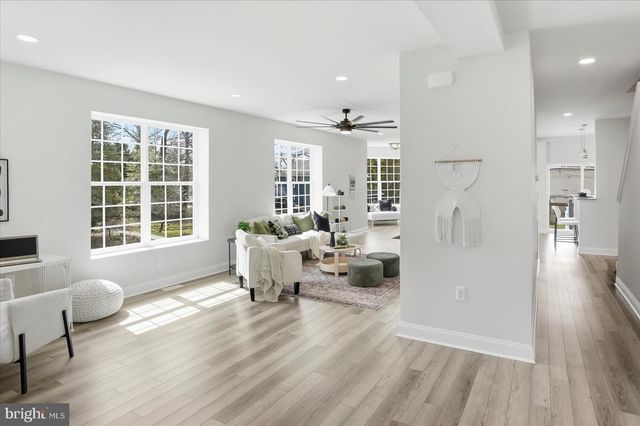 15 S MAULDIN AVE, North East, MD 21901