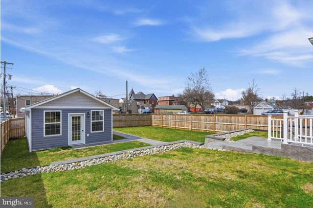 15 S MAULDIN AVE, North East, MD 21901