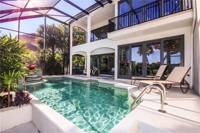 2548 Wulfert RD, Sanibel, FL 33957