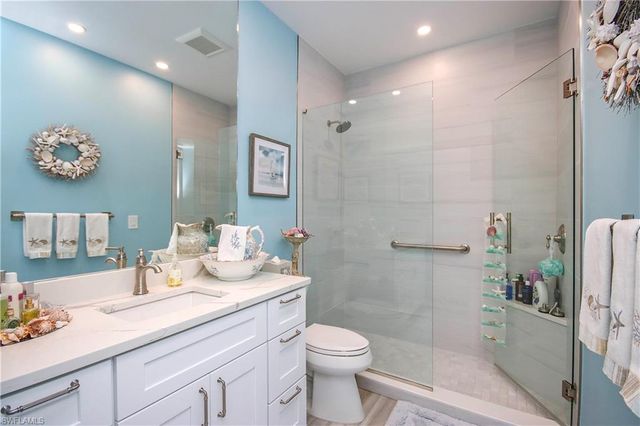 2548 Wulfert RD, Sanibel, FL 33957