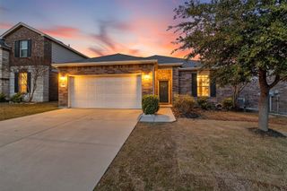 2409 Buelingo Lane, Fort Worth, TX 76131