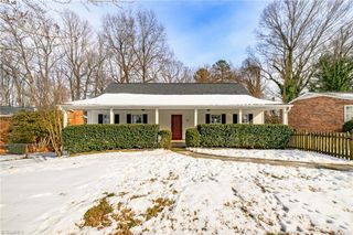 1321 Waybridge Lane, Winston-salem, NC 27103