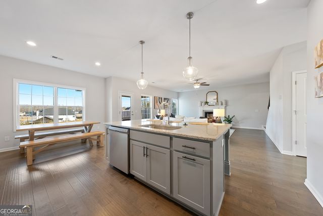 2001 Hereford Lane 33, Columbus, GA 31904