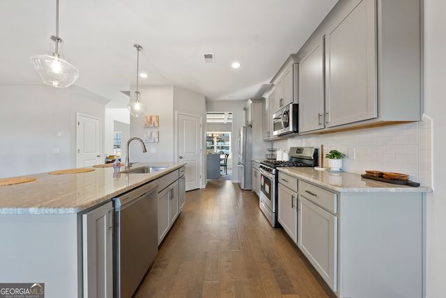 2001 Hereford Lane 33, Columbus, GA 31904