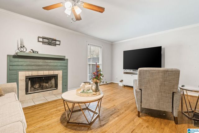 5422 WHISPER WOOD CIRCLE, Hoover, AL 35226