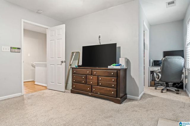 5422 WHISPER WOOD CIRCLE, Hoover, AL 35226