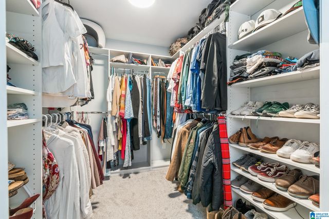 5422 WHISPER WOOD CIRCLE, Hoover, AL 35226