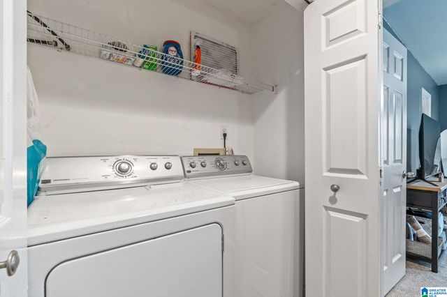 5422 WHISPER WOOD CIRCLE, Hoover, AL 35226