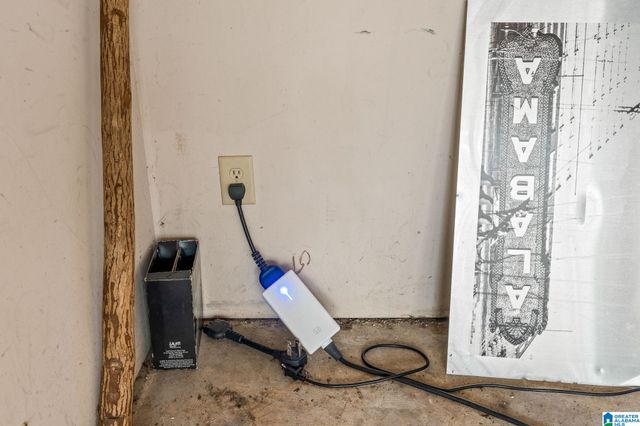 5422 WHISPER WOOD CIRCLE, Hoover, AL 35226