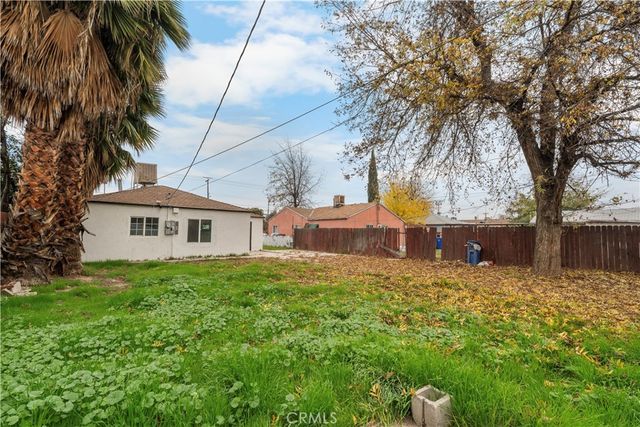 407 4th, Bakersfield, CA 93304