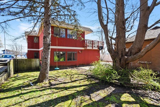 3135 Lakeshore Drive, Muskegon, MI 49441