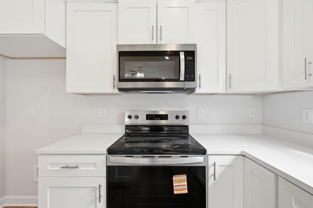 502 E North Avenue, Crestview, FL 32536