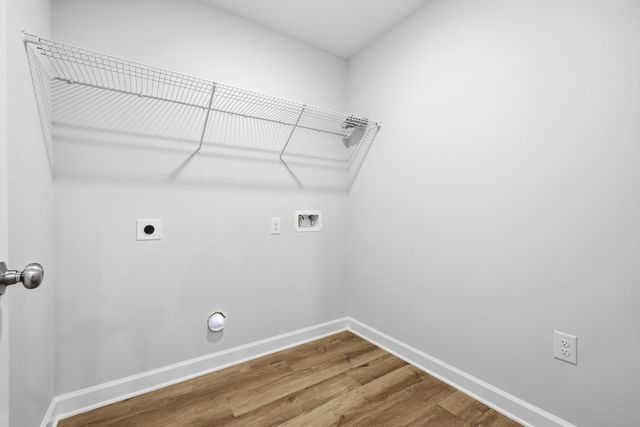 502 E North Avenue, Crestview, FL 32536