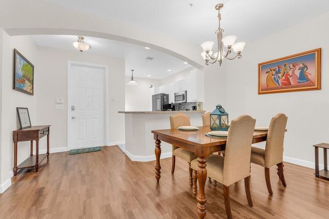 2955 NW 126th Avenue 212-5, Sunrise, FL 33323