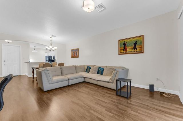 2955 NW 126th Avenue 212-5, Sunrise, FL 33323