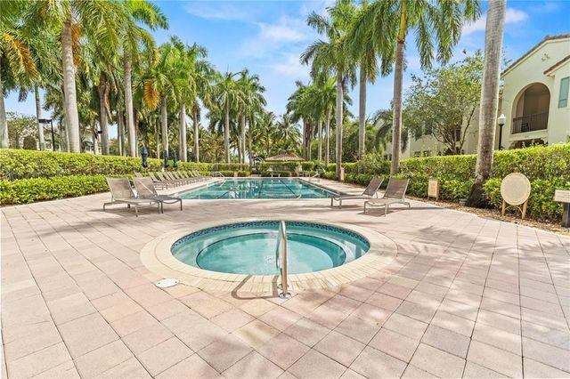 2955 NW 126th Avenue 212-5, Sunrise, FL 33323