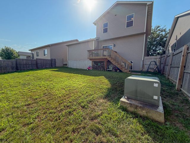 2416 River Meadows Drive, Des Moines, IA 50320