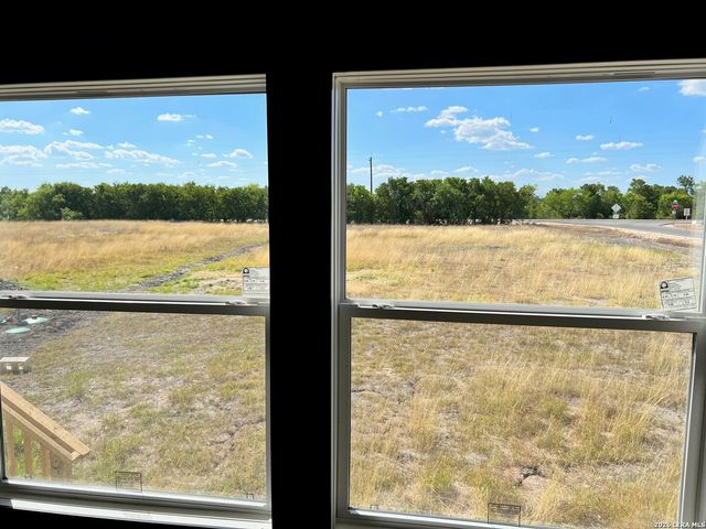 124 Galle Estates, Kingsbury, TX 78638