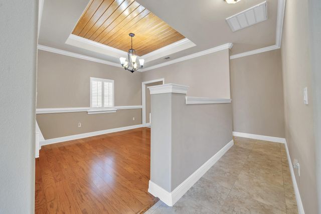 4801 Meadow Lake Drive, Crestview, FL 32539