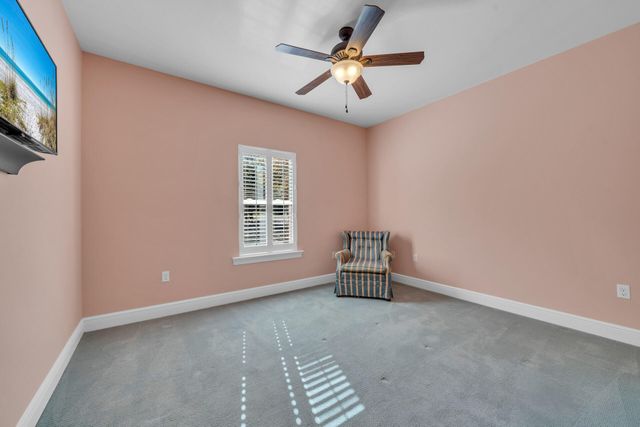 4801 Meadow Lake Drive, Crestview, FL 32539