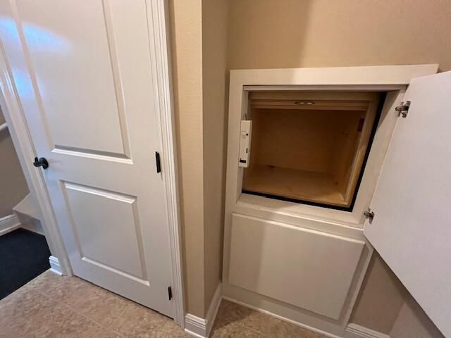 4801 Meadow Lake Drive, Crestview, FL 32539