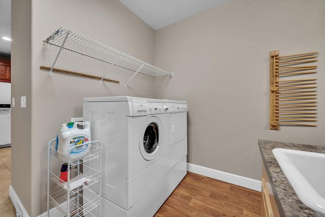 4801 Meadow Lake Drive, Crestview, FL 32539